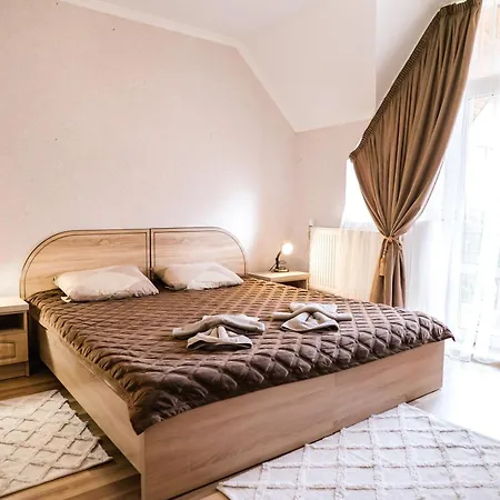 вікторія * Polyana (Transcarpathia)