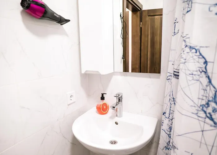 вікторія * 波利亚纳